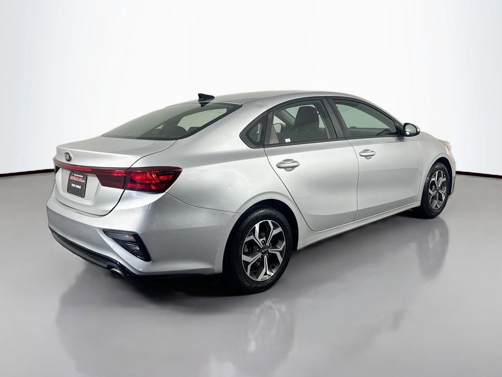 Used 2019 Kia Forte LXS FWD image 5