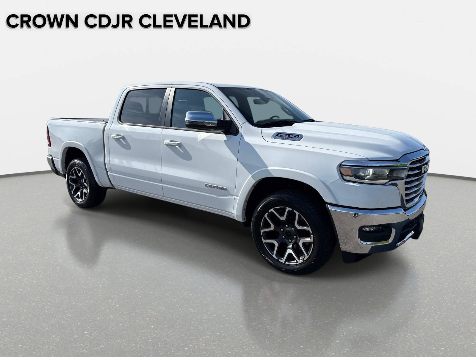Certified 2025 RAM 1500 Laramie AWD/4WD image 2