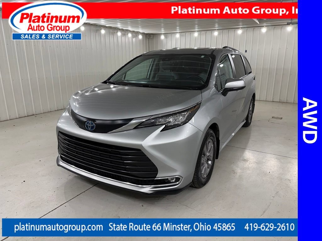 Used 2023 Toyota Sienna XLE
