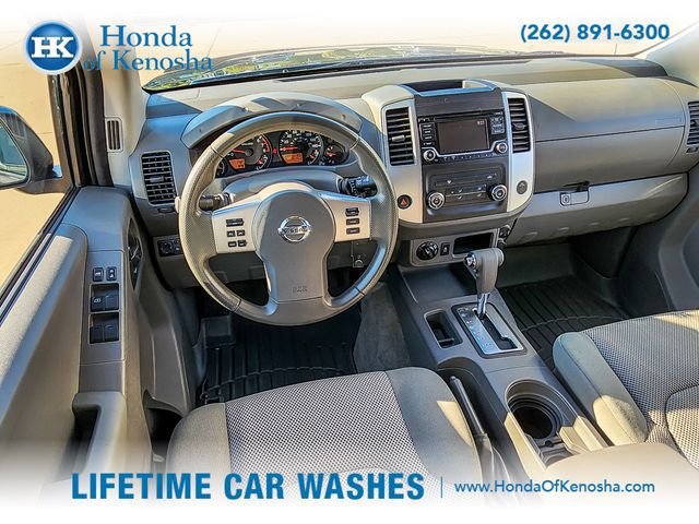 Used 2018 Nissan Frontier SV AWD/4WD image 13