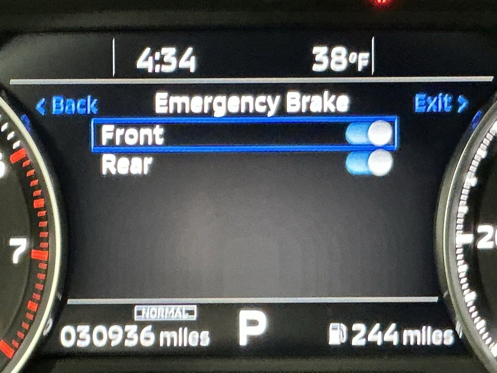 Used 2022 Mitsubishi Outlander SEL image 38