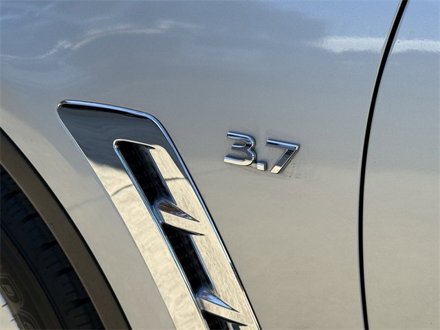 Used 2016 INFINITI QX70 2WD image 9