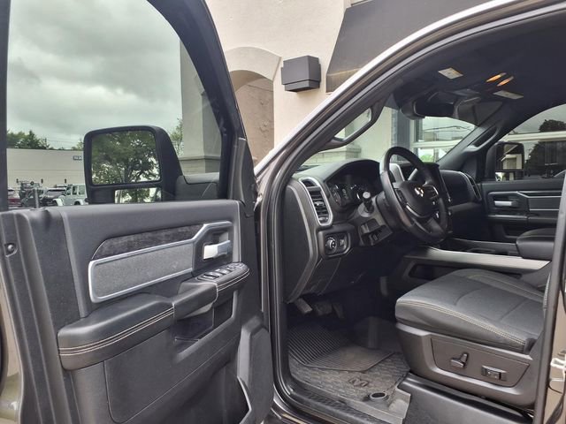 Used 2023 RAM 2500 Big Horn w/ Night Edition AWD/4WD image 16