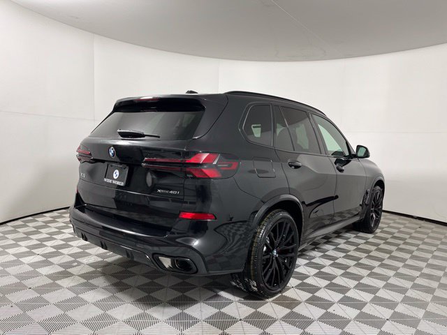 New 2026 BMW X5 xDrive40i w/ M Sport Package AWD/4WD image 7