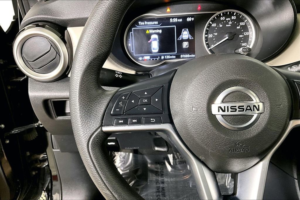 Used 2021 Nissan Versa SV image 18