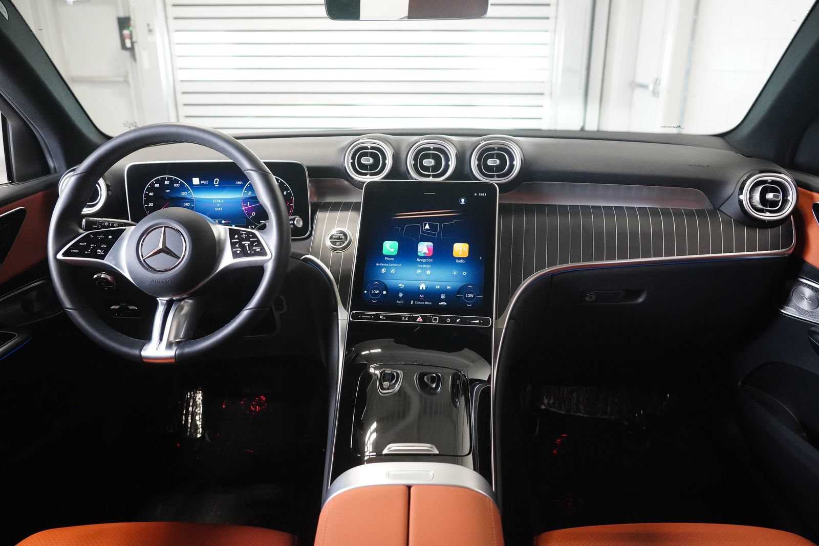 Certified 2026 Mercedes-Benz GLC 300 4MATIC image 14