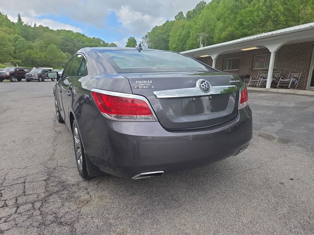 Used 2013 Buick LaCrosse Premium FWD image 4