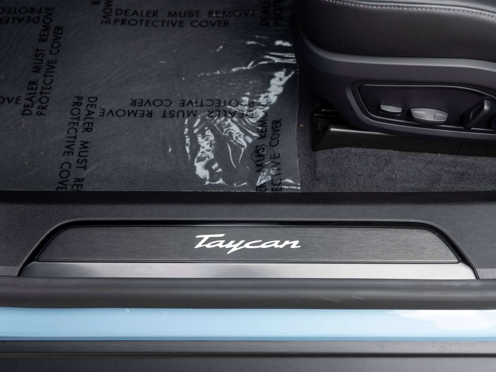 New 2026 Porsche Taycan RWD image 31