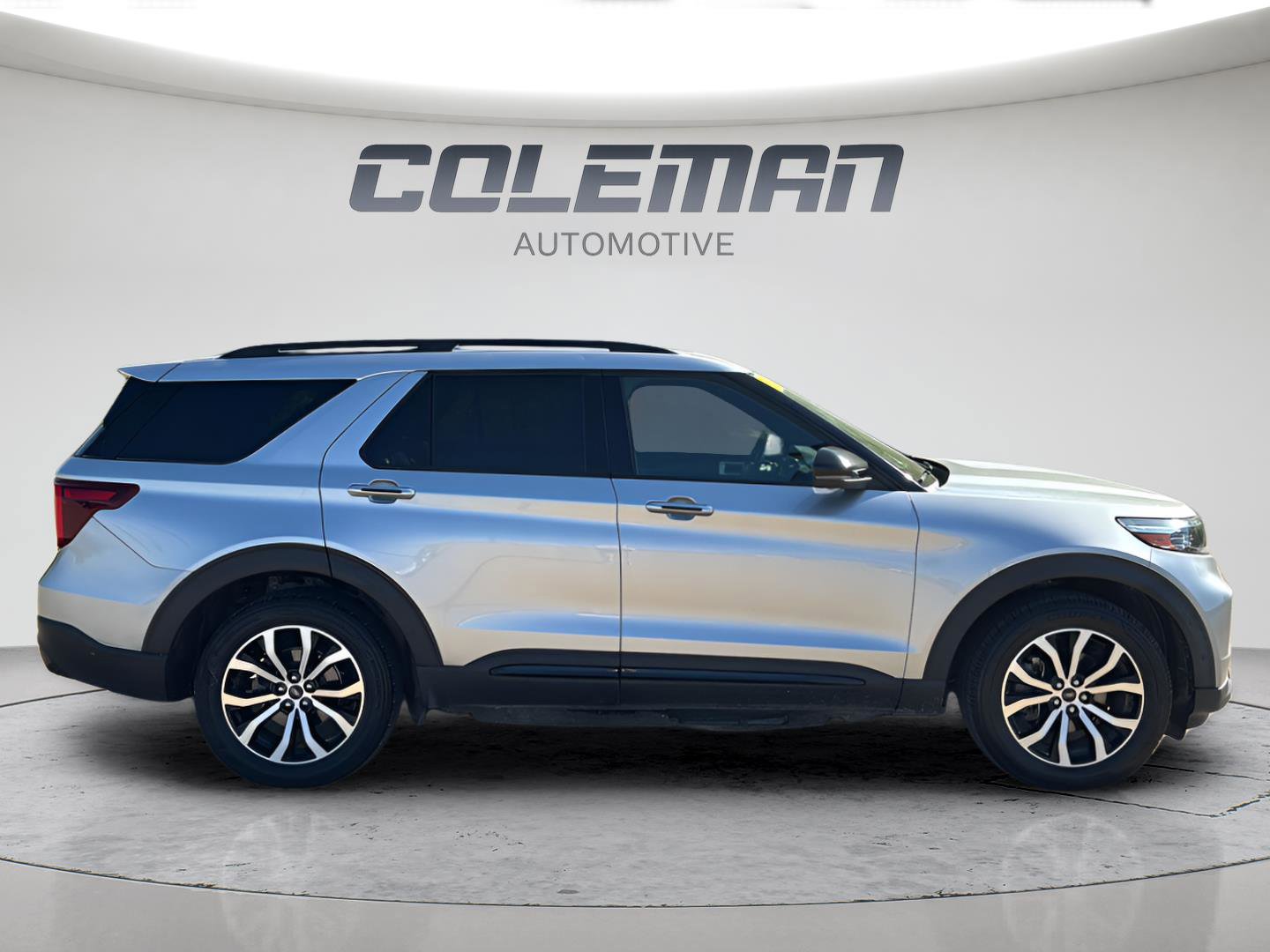 Used 2020 Ford Explorer ST AWD/4WD image 6