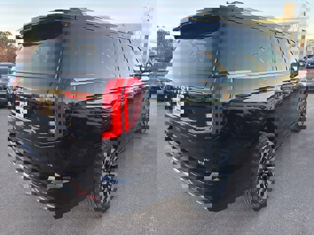 New 2025 Ford Expedition Max Platinum w/ Platinum Ultimate Package image 6