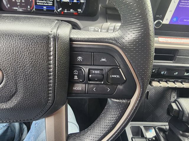 Certified 2025 Toyota 4Runner TRD Off-Road AWD/4WD image 24