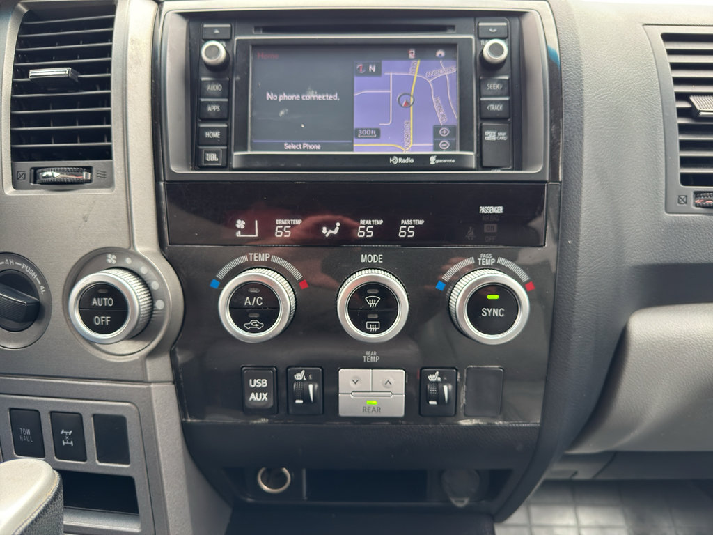 Used 2015 Toyota Sequoia Limited AWD/4WD image 18