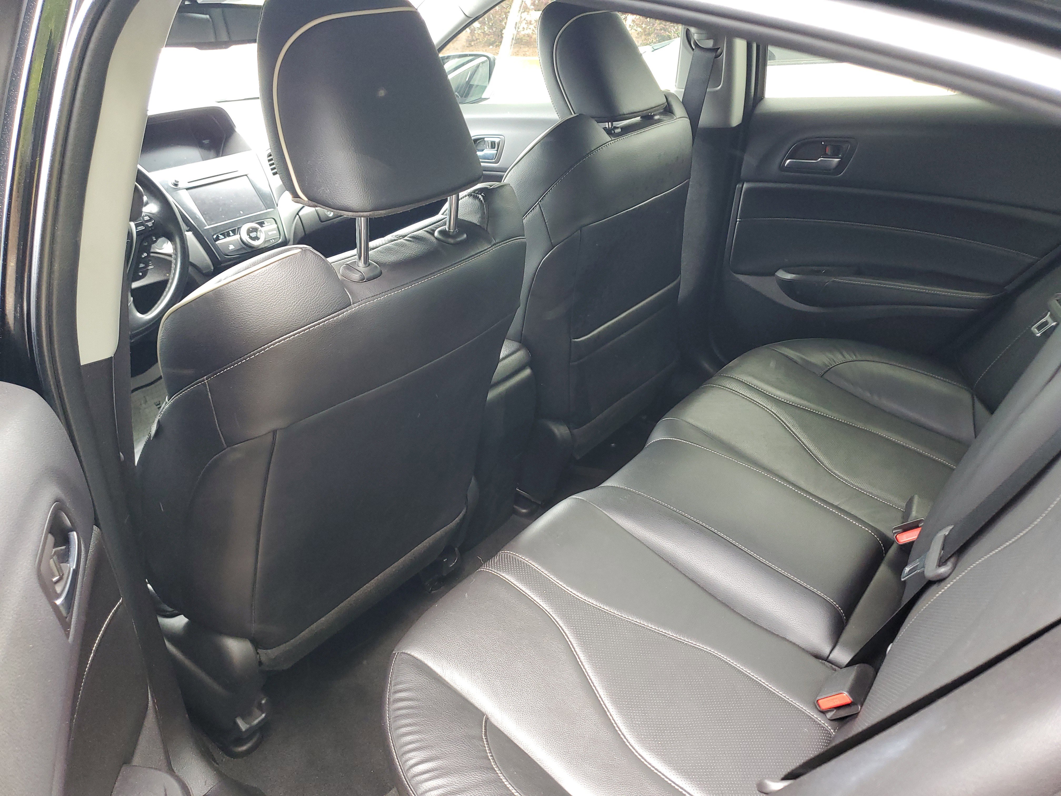 Used 2022 Acura ILX w/ Premium Package FWD image 8