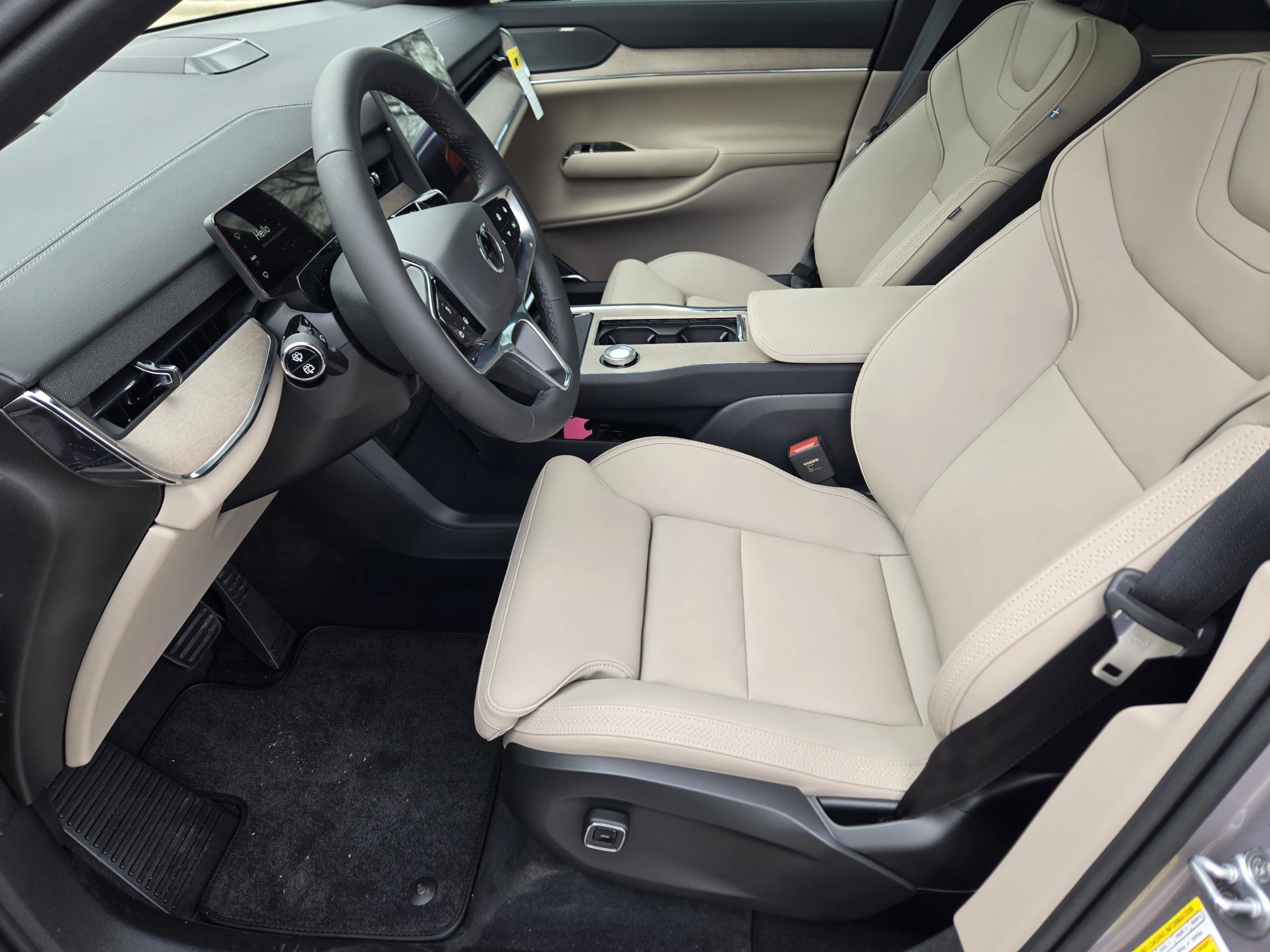 New 2026 Volvo EX90 Plus image 10