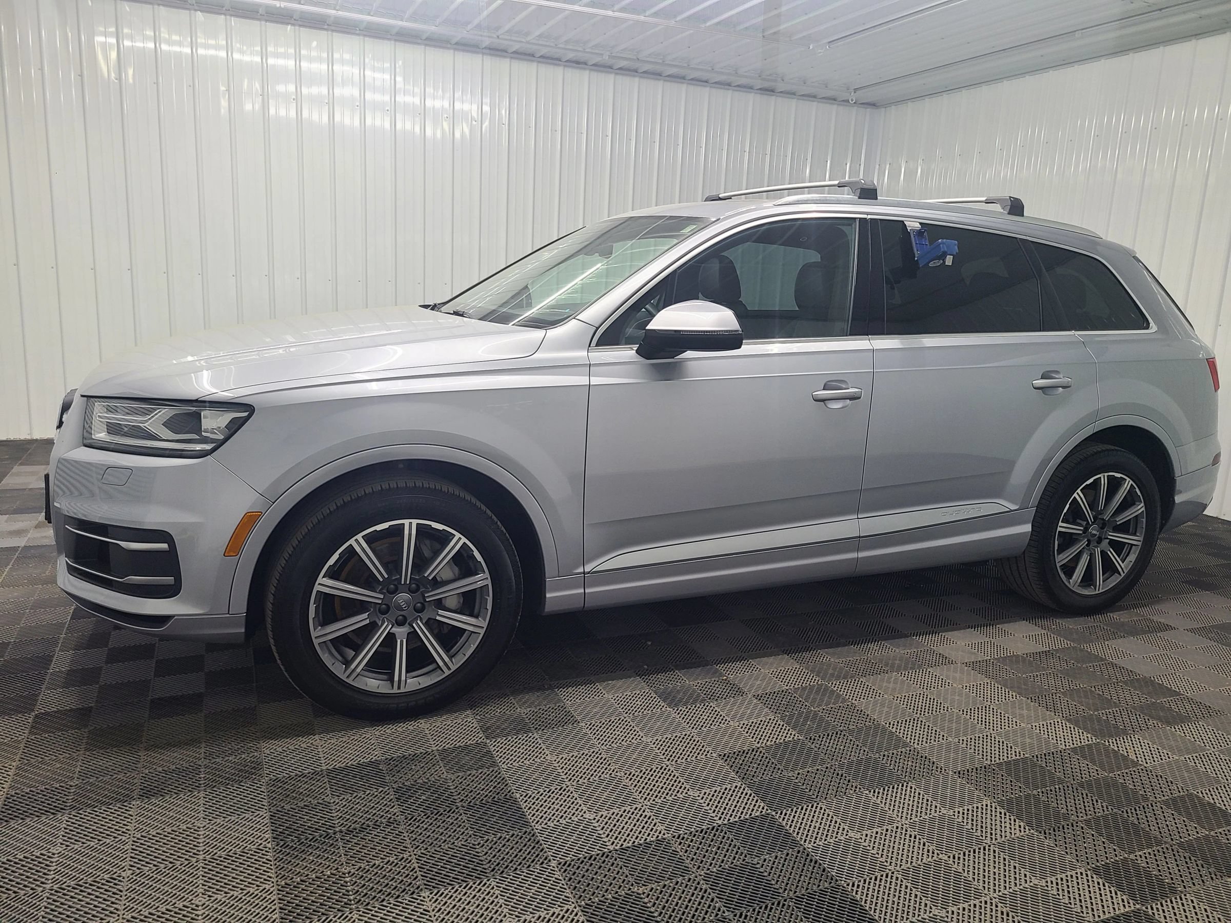 Used 2019 Audi Q7 3.0T Premium w/ Convenience Package AWD/4WD image 8