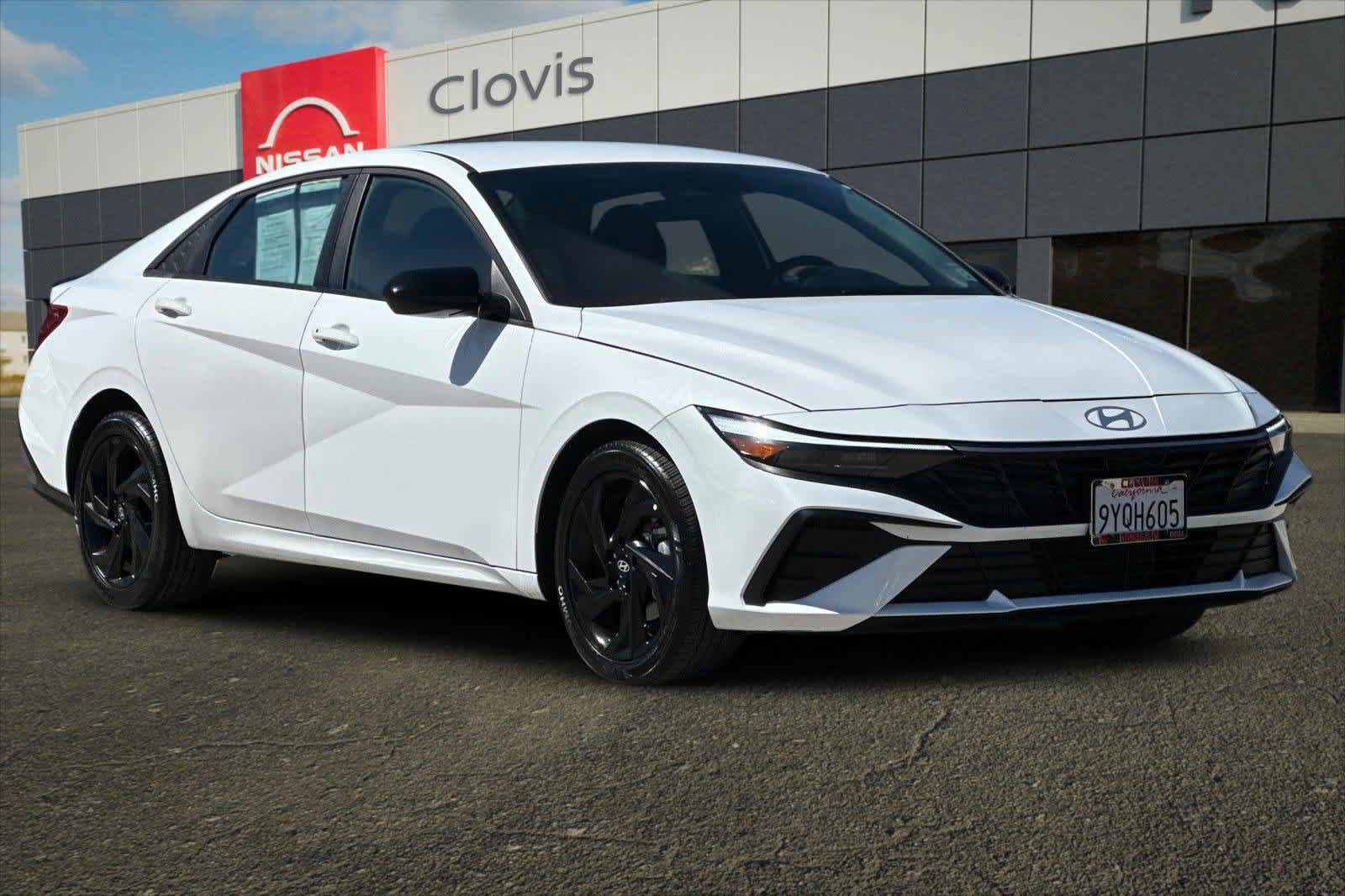 Used 2026 Hyundai Elantra Sport FWD image 9