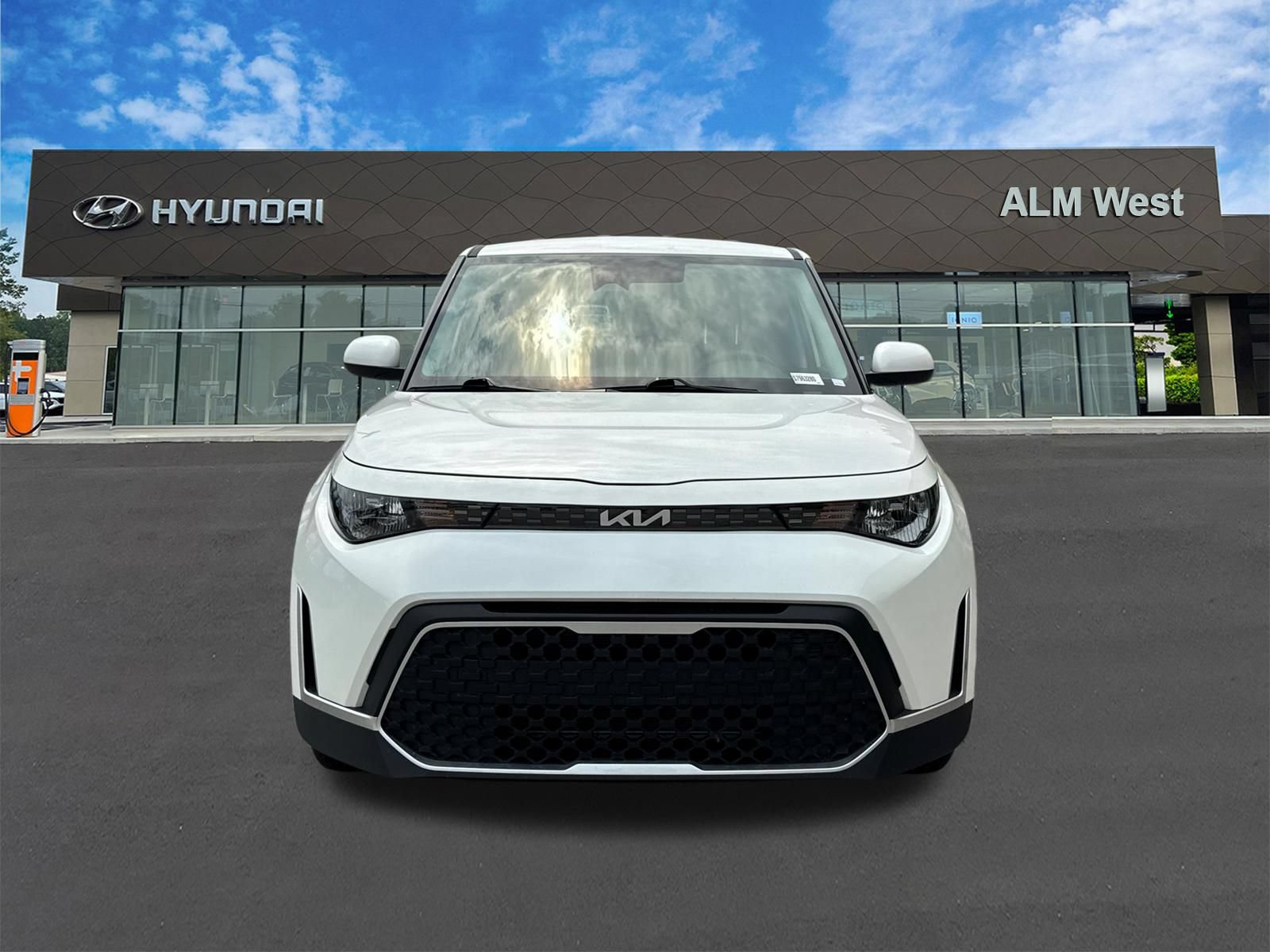 Used 2025 Kia Soul LX w/ LX Technology Package FWD video 2