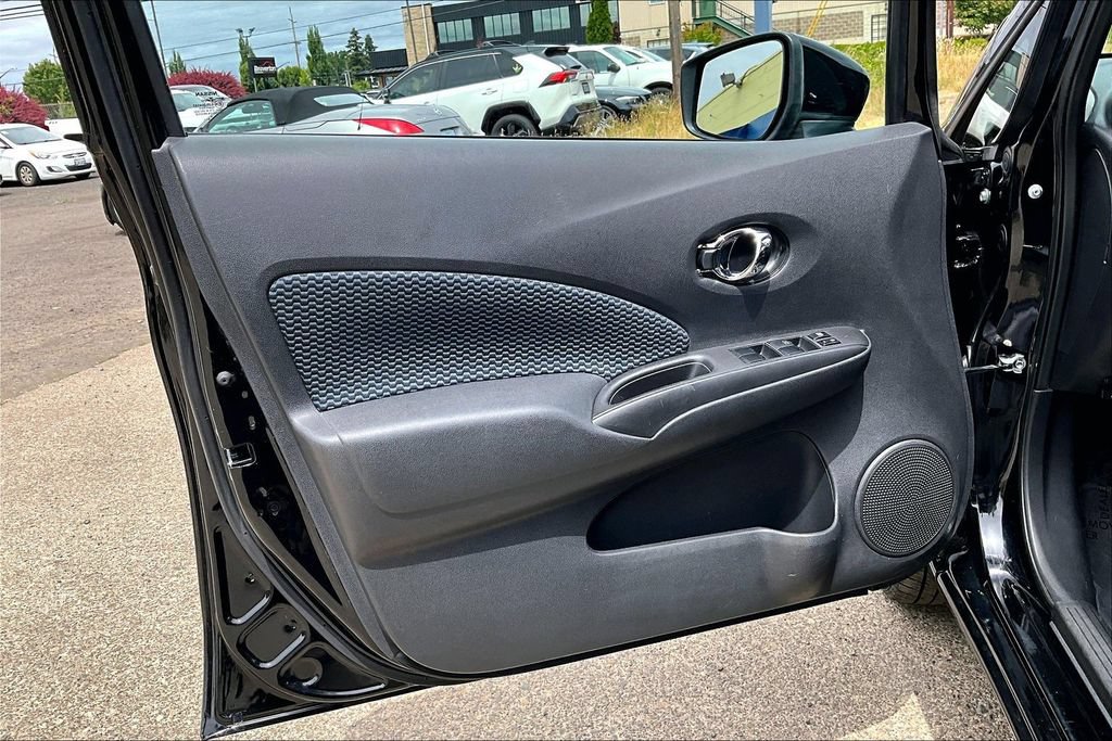 Used 2019 Nissan Versa Note SV FWD image 21