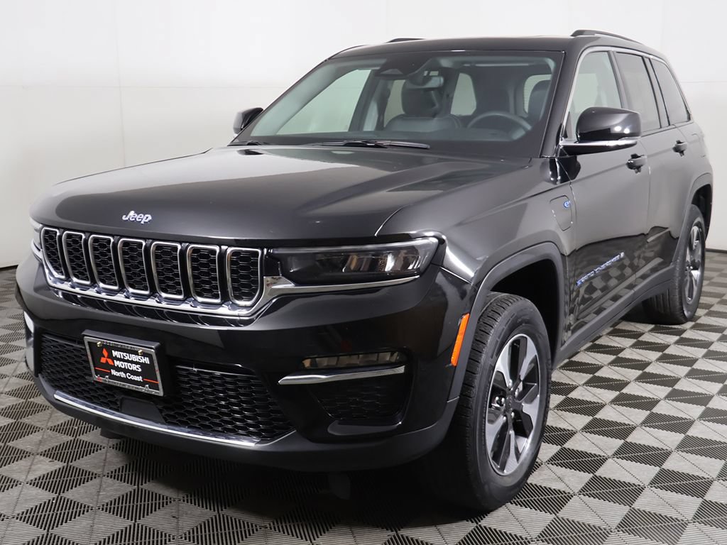 Used 2024 Jeep Grand Cherokee Limited 4xe AWD/4WD image 11