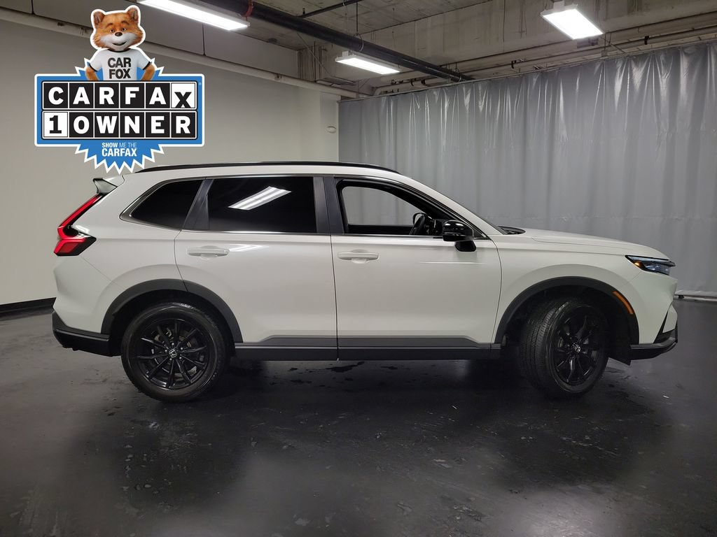 Used 2025 Honda CR-V Sport image 9