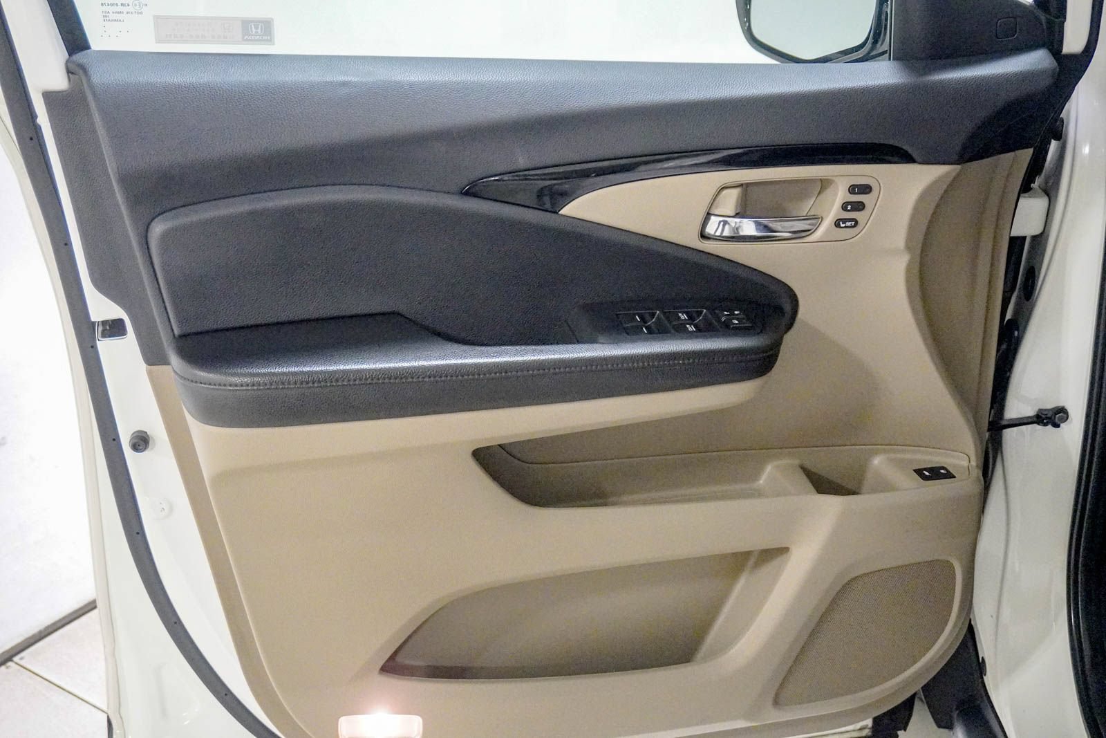 Used 2019 Honda Pilot Touring image 18