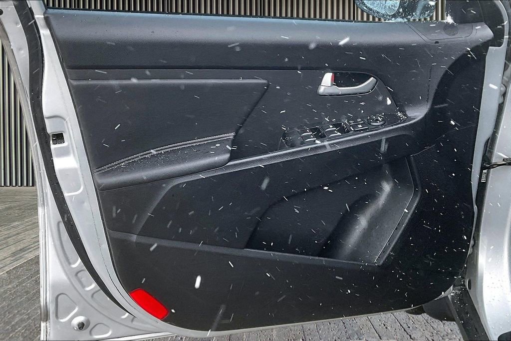 Used 2011 Kia Sportage EX image 23