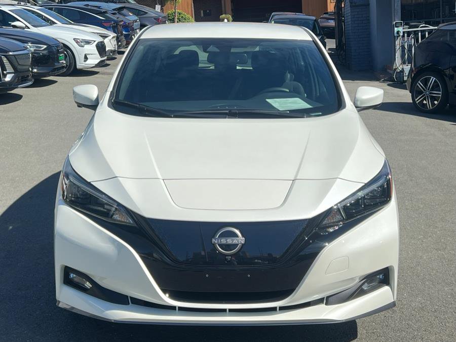 Used 2024 Nissan Leaf SV Plus image 2