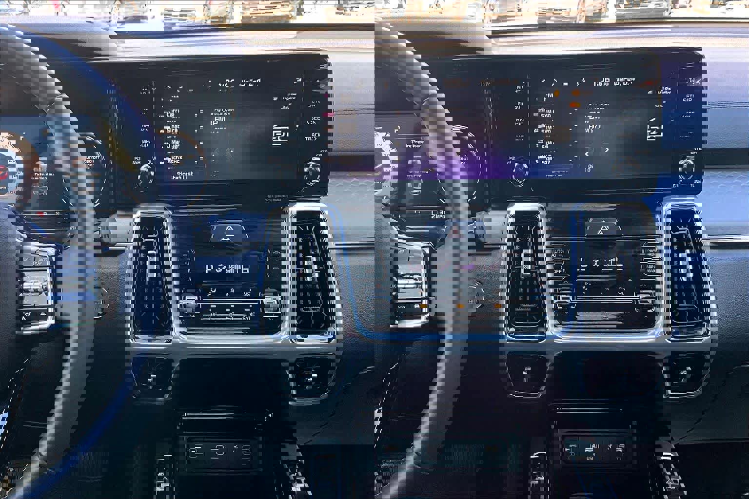 Used 2023 Kia Sorento SX image 7