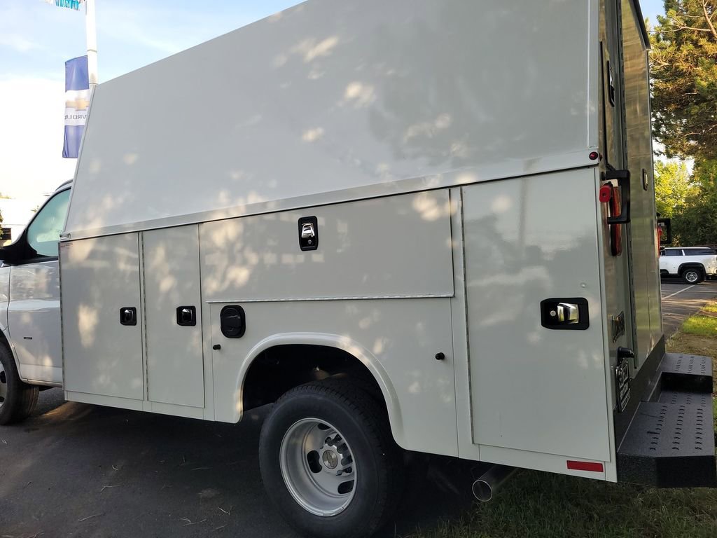 New 2025 Chevrolet Express 3500 w/ Power Convenience Package image 14