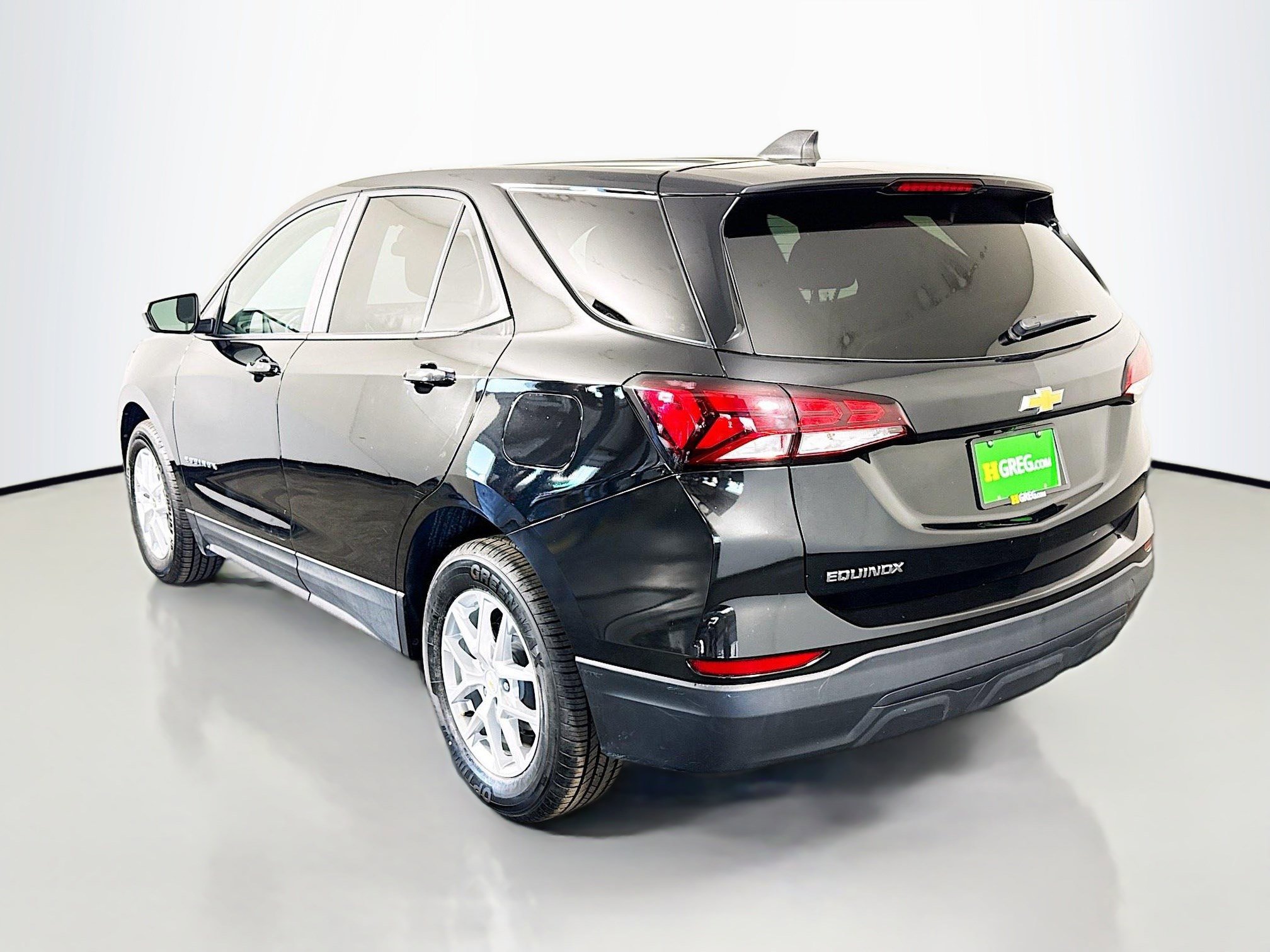 Used 2022 Chevrolet Equinox LS w/ LS Convenience Package image 7