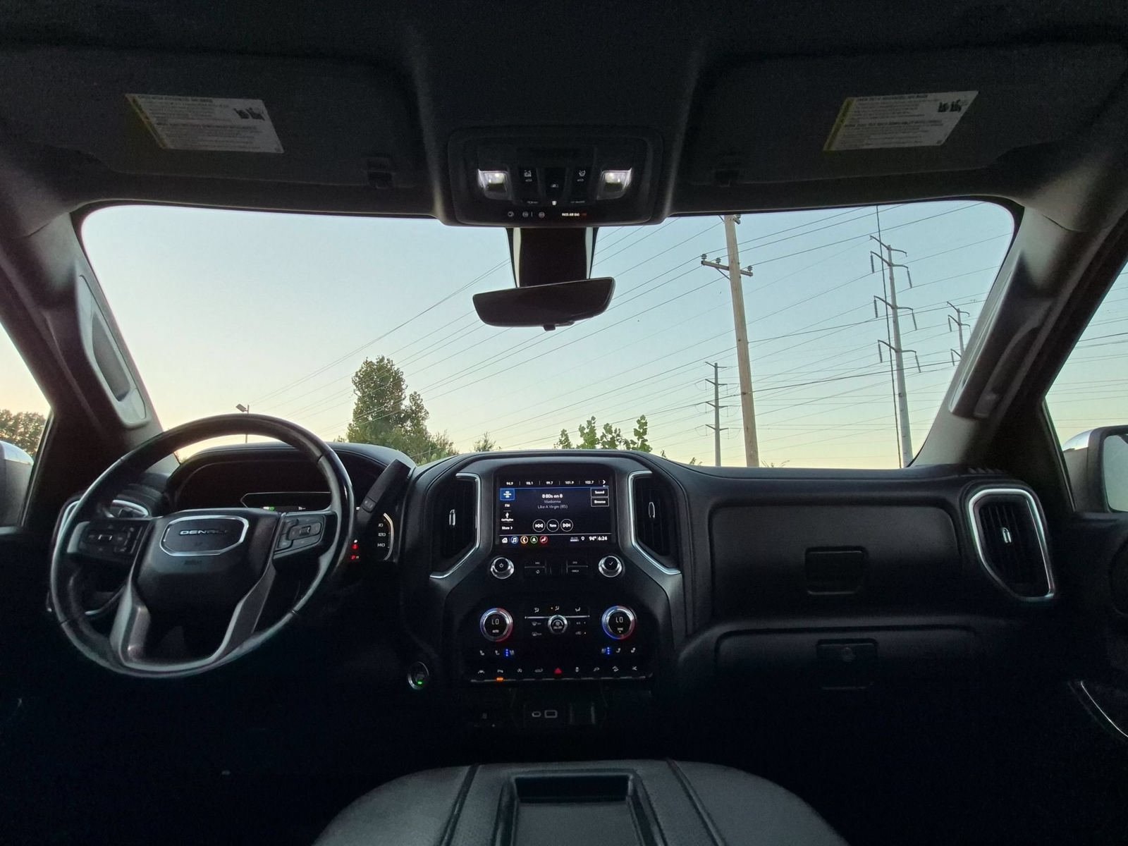 Used 2019 GMC Sierra 1500 Denali w/ Denali Ultimate Package AWD/4WD image 27