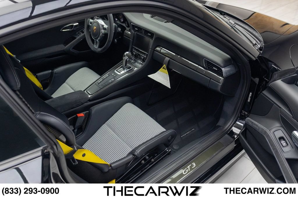 Used 2015 Porsche 911 GT3 RWD image 97