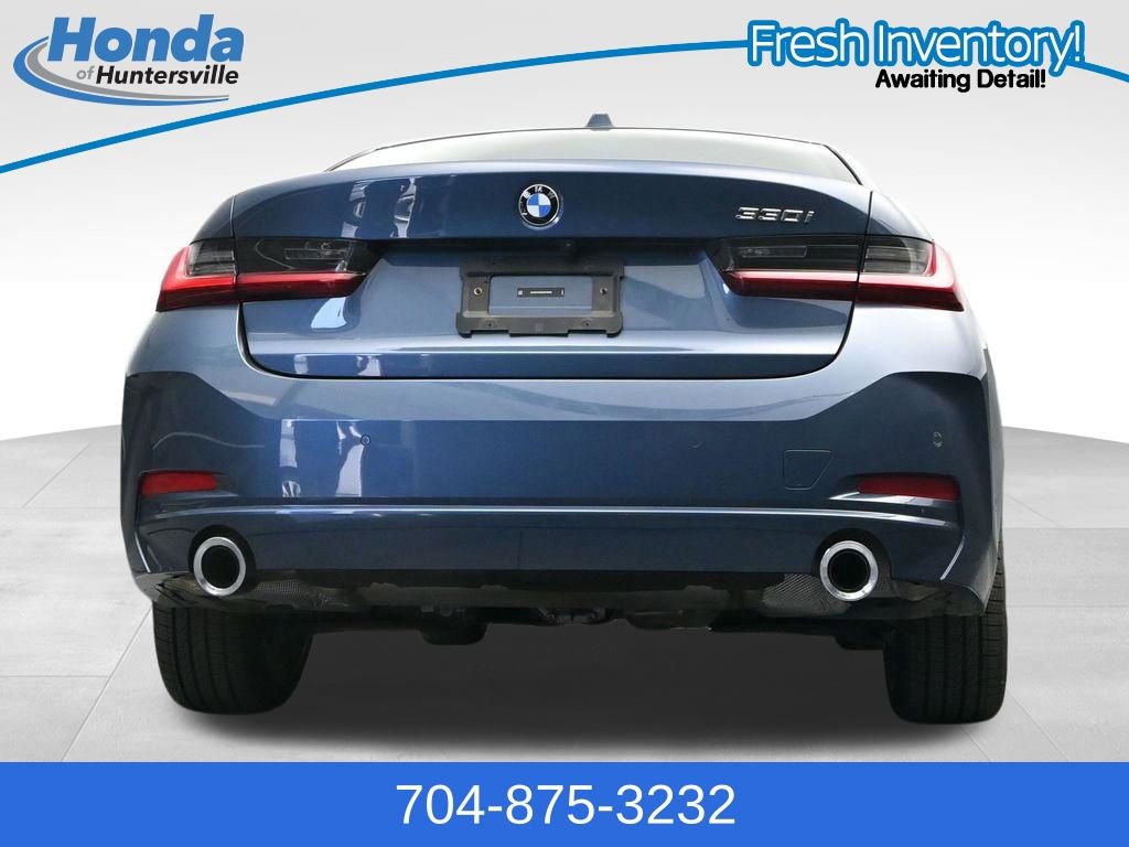Used 2025 BMW 330i Sedan w/ M Sport Package RWD image 26