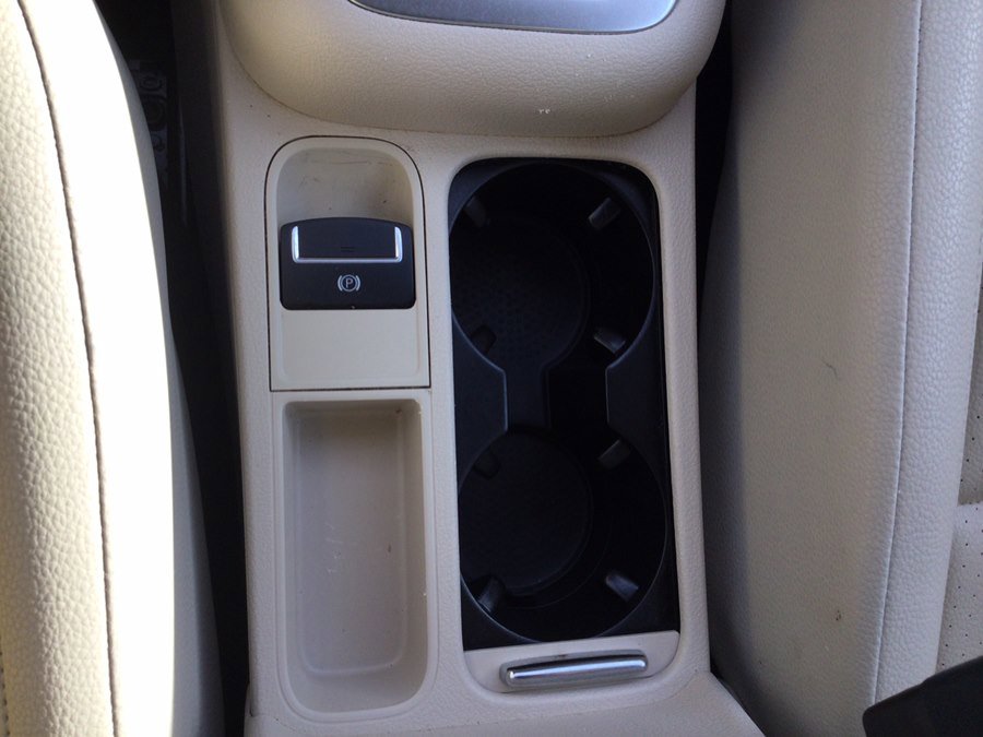 Used 2014 Volkswagen Tiguan SE AWD/4WD image 28