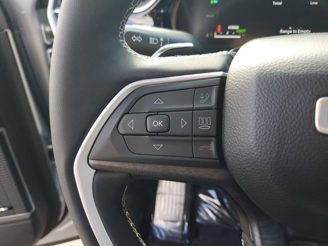 Used 2022 Jeep Grand Cherokee Limited 4xe image 23