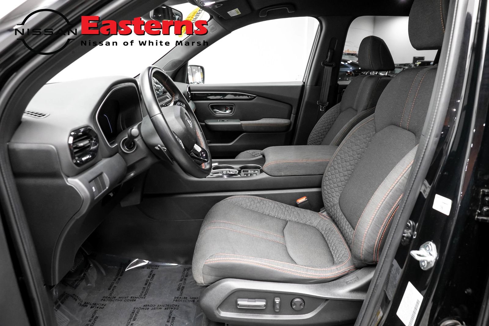 Used 2023 Honda Pilot Sport image 13