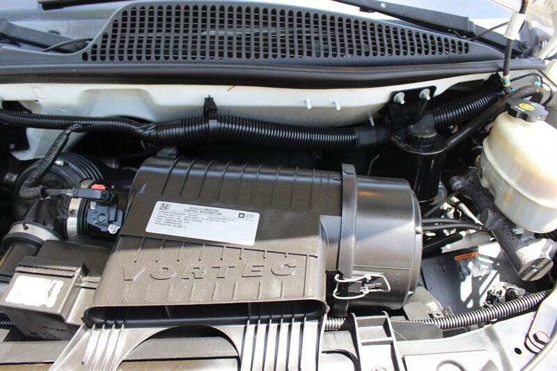 Used 2016 Chevrolet Express 3500 LT w/ LT Preferred Equipment Group RWD image 37