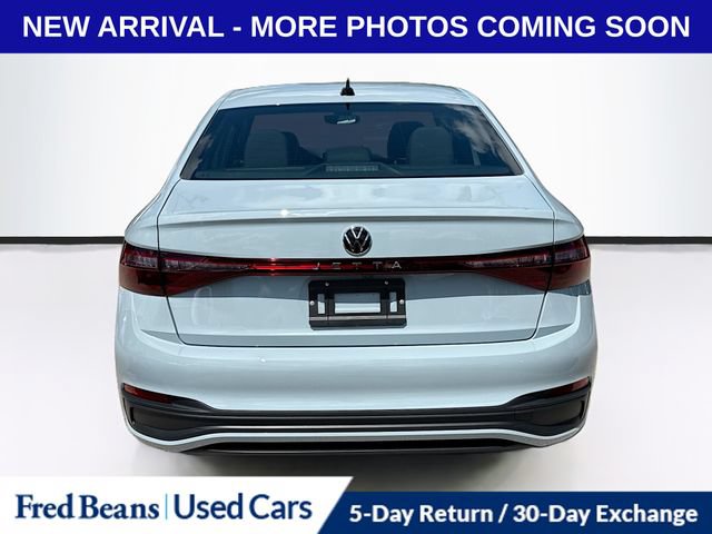 Used 2026 Volkswagen Jetta Sport FWD image 8