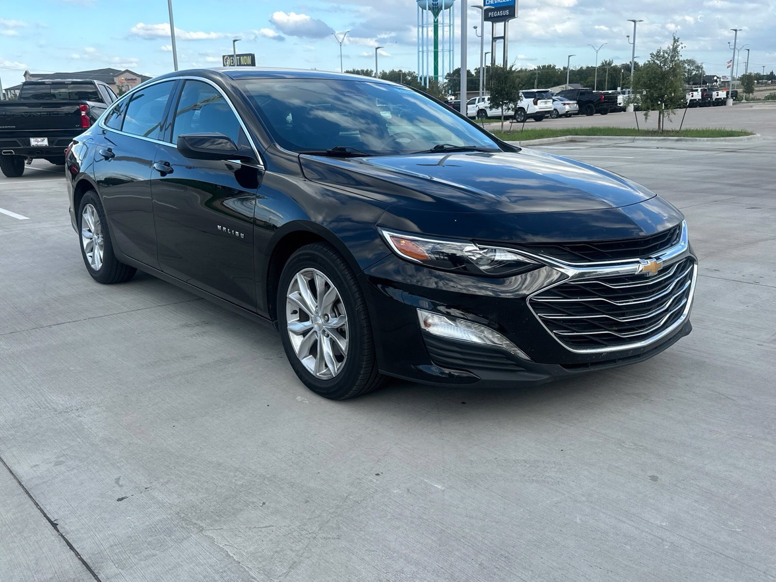 Used 2024 Chevrolet Malibu LT FWD image 7