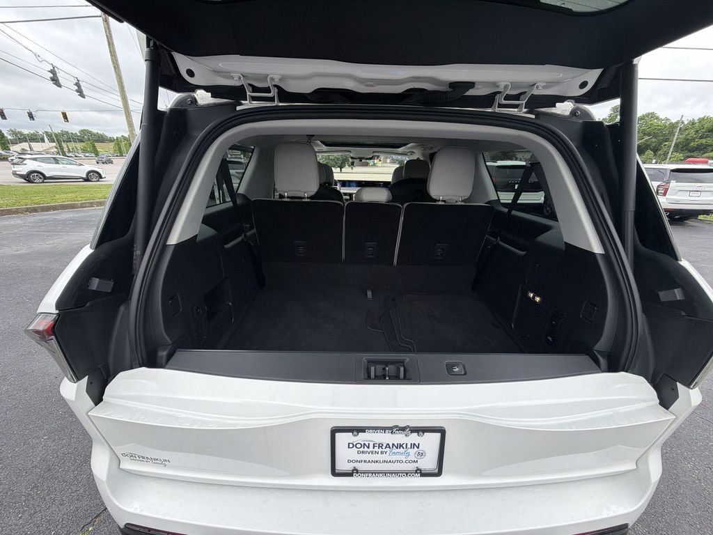 Used 2025 Lincoln Navigator L Reserve AWD/4WD image 25