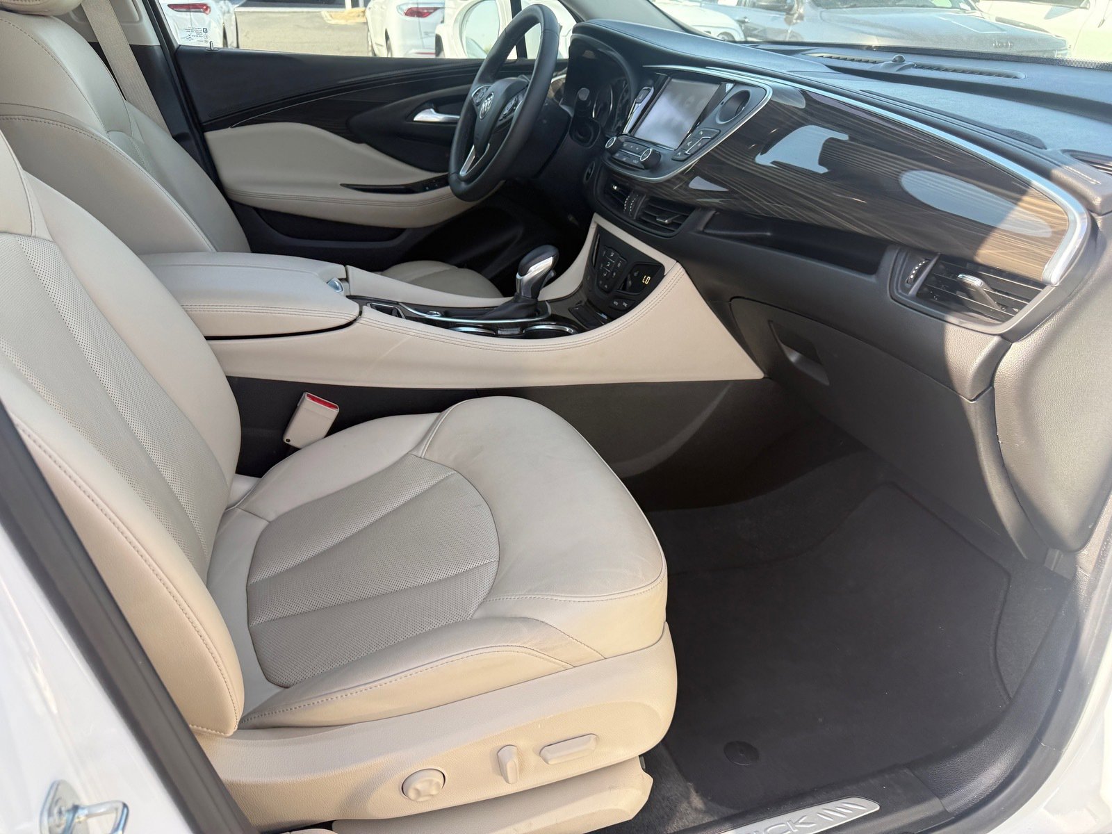 Used 2020 Buick Envision Premium AWD/4WD image 27