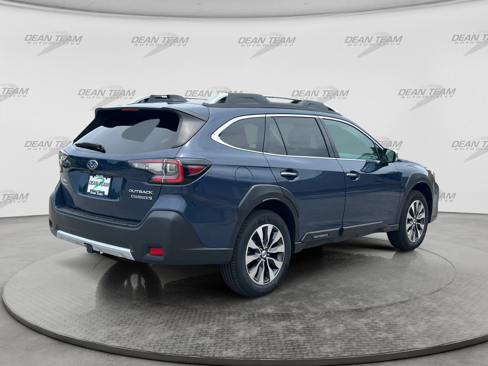 Used 2024 Subaru Outback Touring XT AWD/4WD image 8