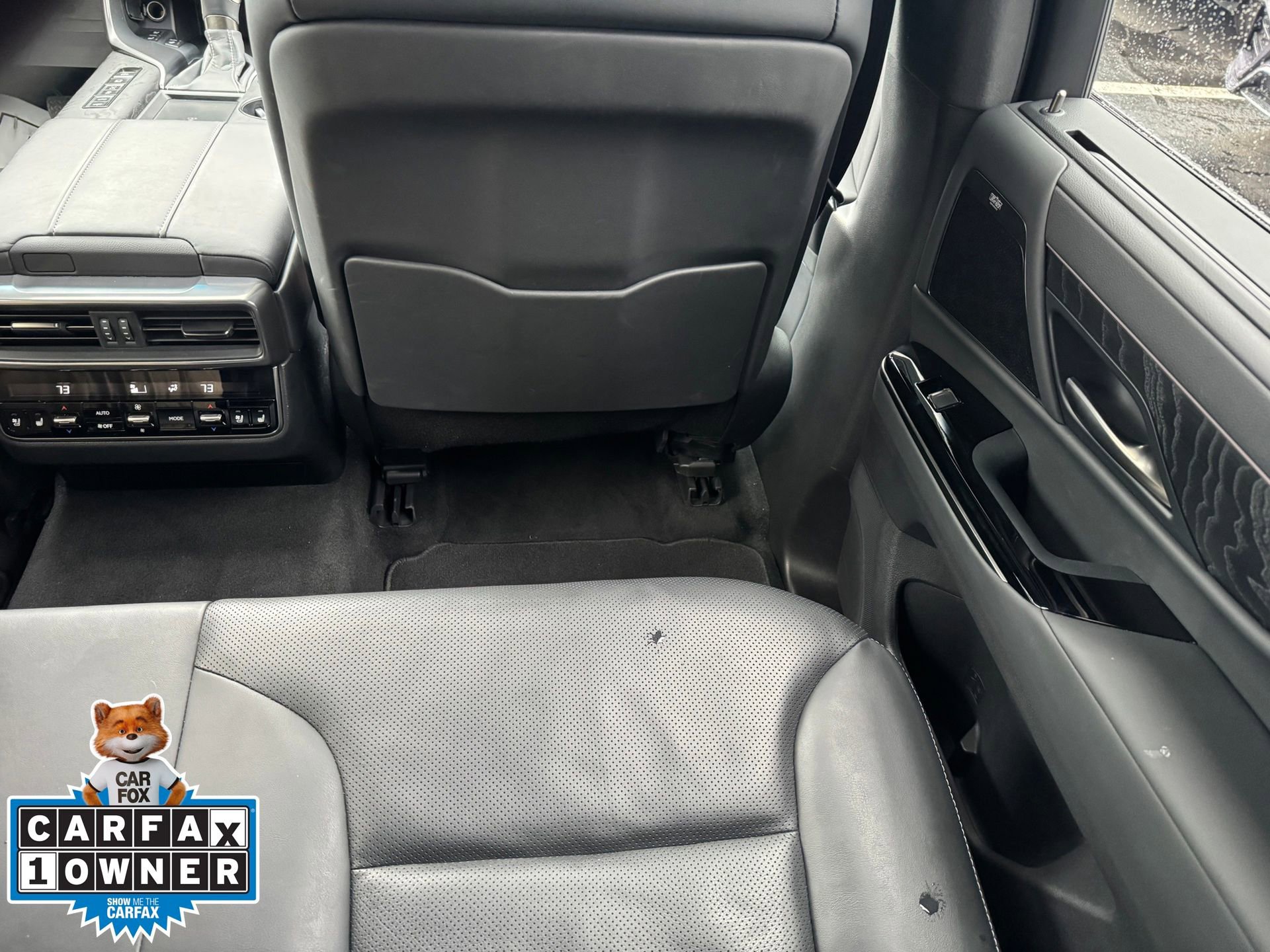 Used 2023 Lexus LX 600 4WD w/ Luxury Package image 24