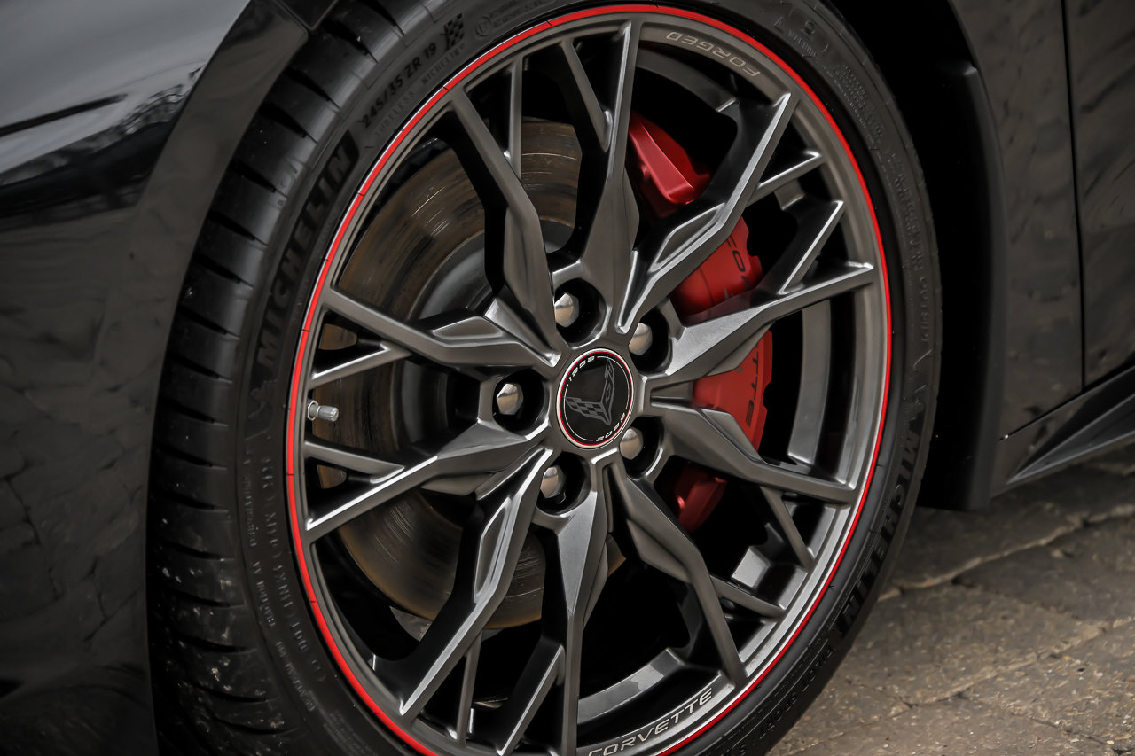 Used 2023 Chevrolet Corvette Stingray Premium Conv w/ Z51 Performance Package image 12