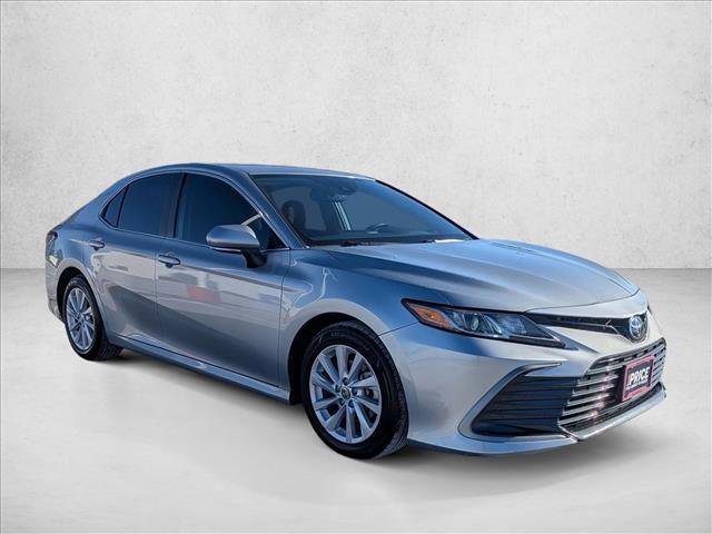 Used 2024 Toyota Camry LE image 3