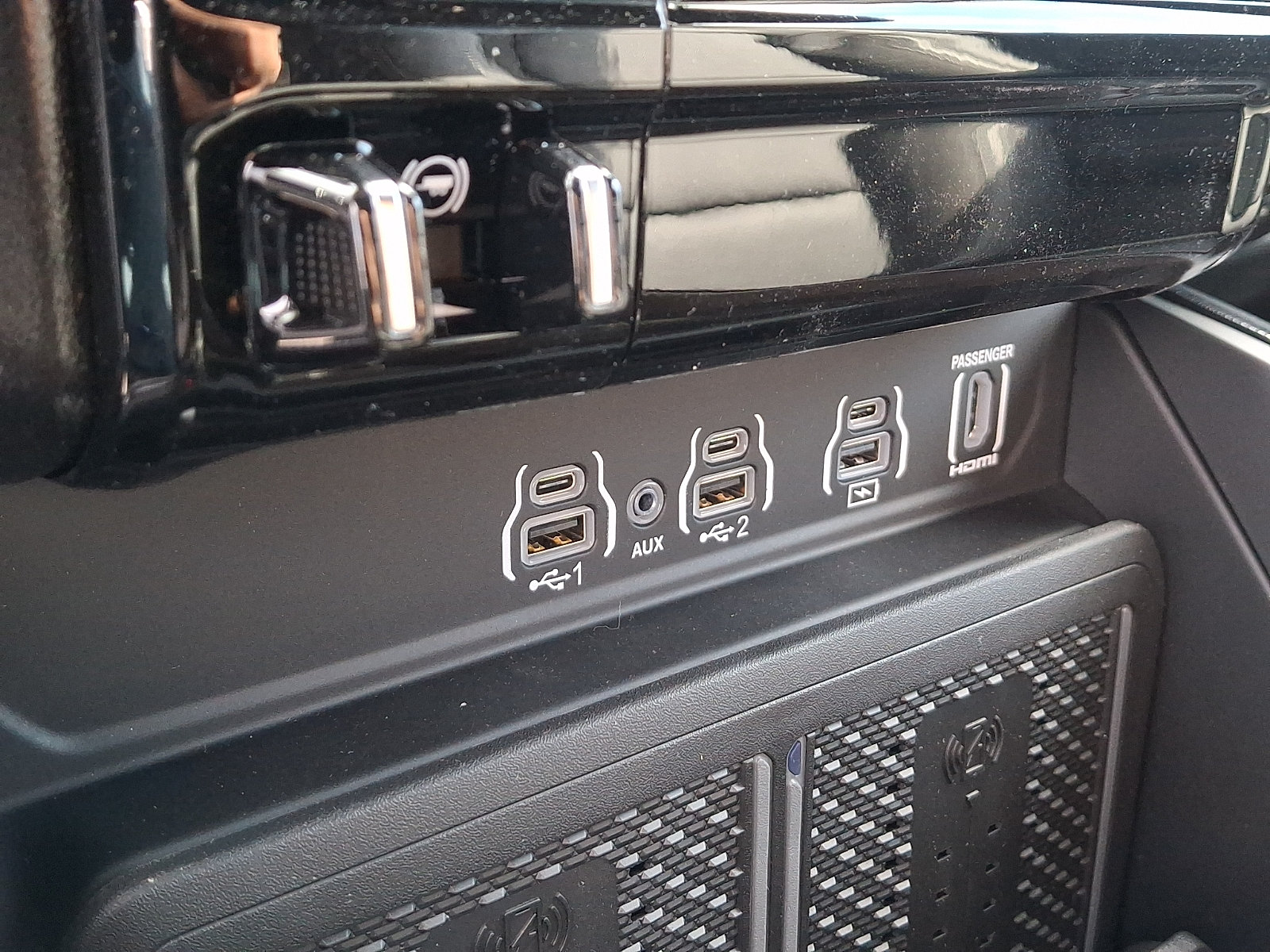 New 2026 RAM 1500 Rebel AWD/4WD image 19
