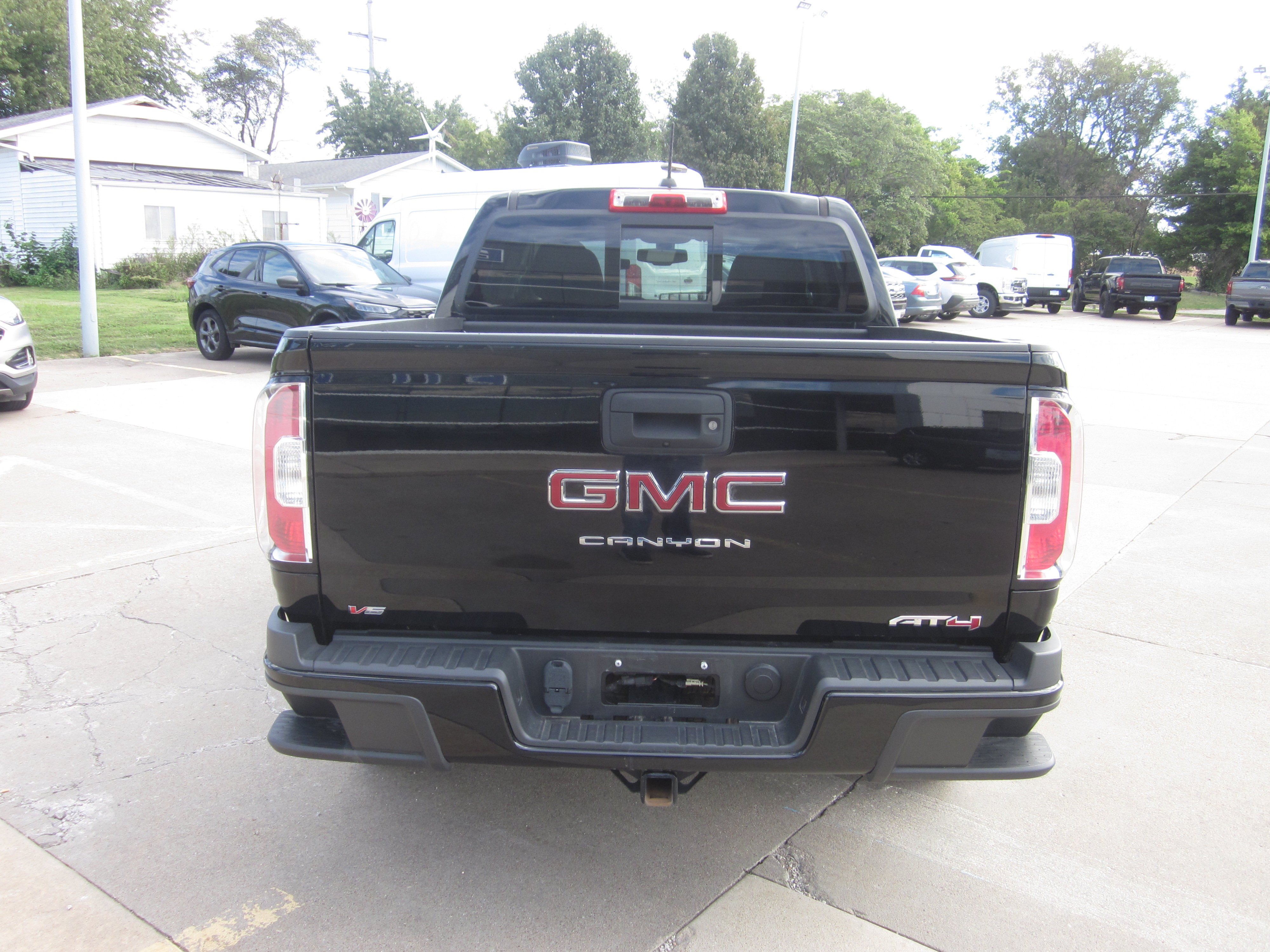 Used 2021 GMC Canyon AT4 w/ Trailering Package AWD/4WD image 5