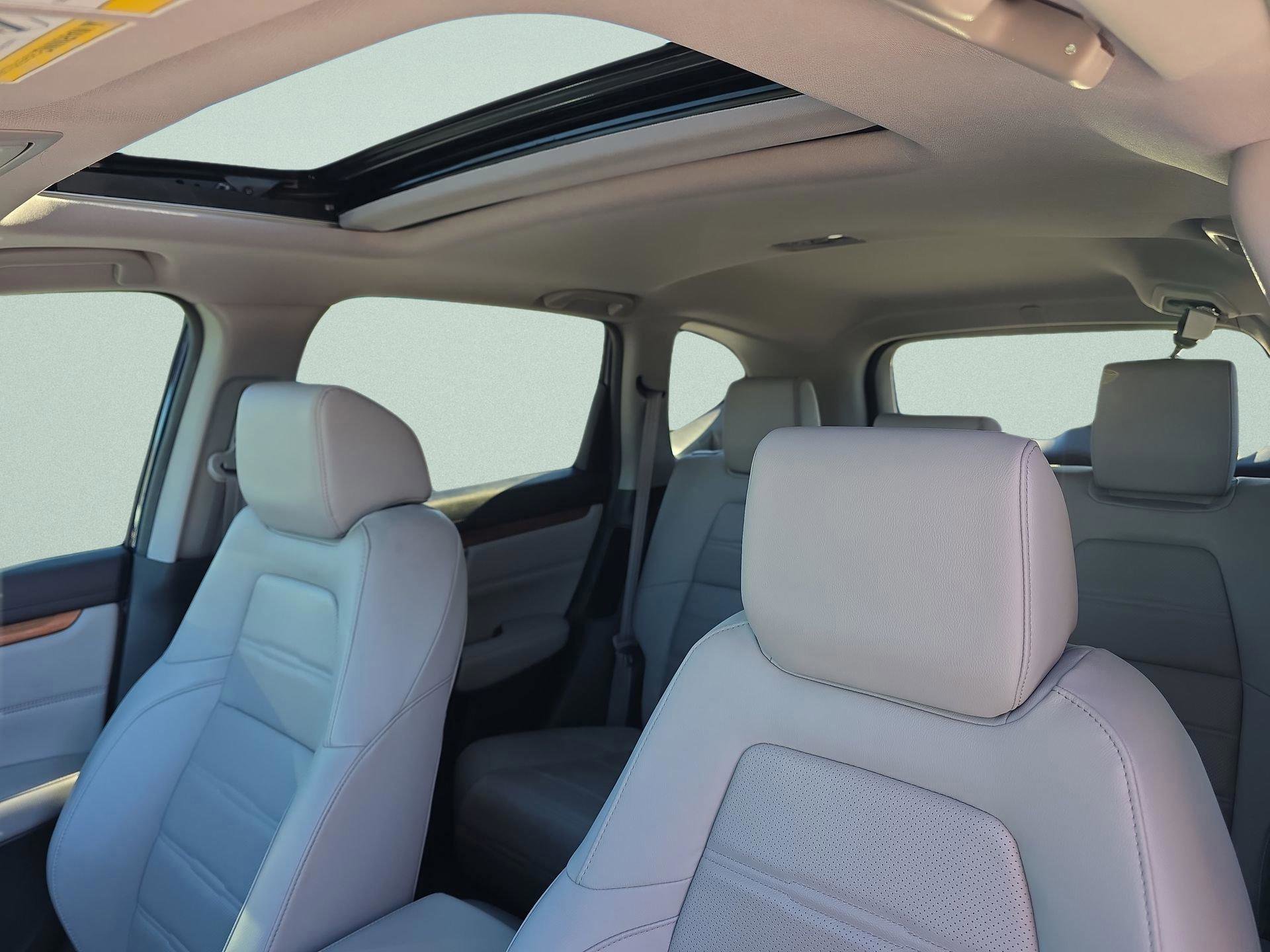 Used 2022 Honda CR-V Touring image 16