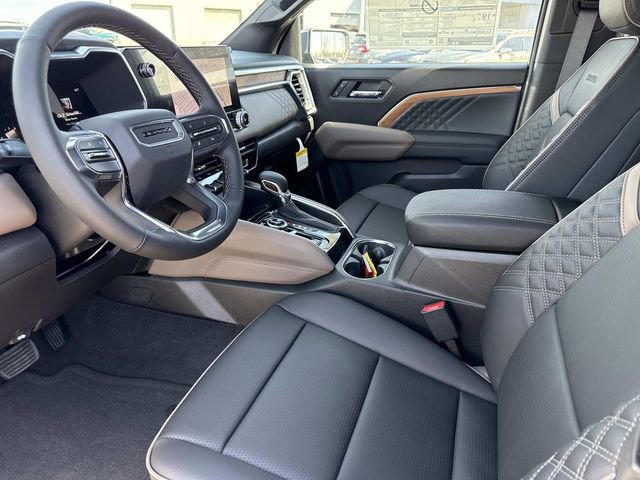 New 2026 GMC Canyon Denali image 13