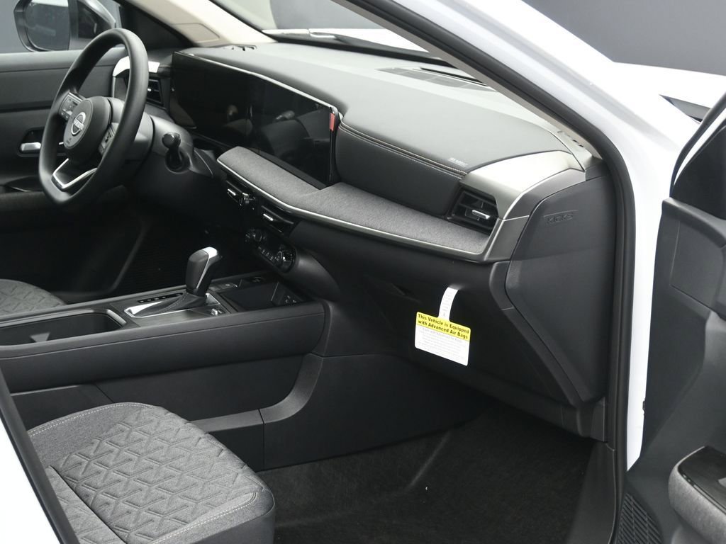 New 2026 Nissan Kicks SV w/ SV Premium Package AWD/4WD image 6